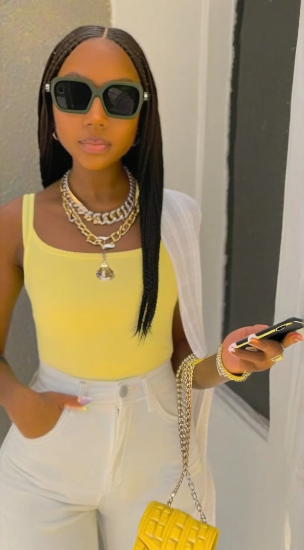 ai character: makiyah background