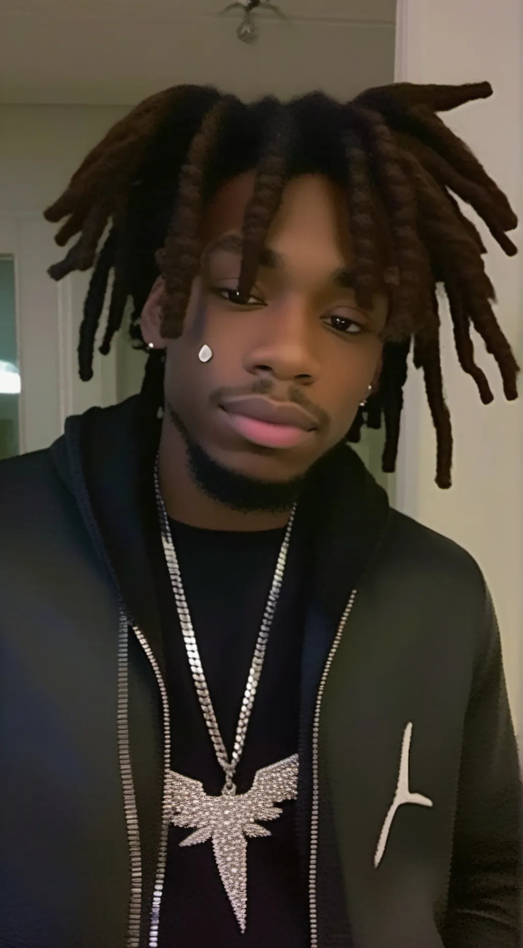 ai character: Ja😍 background