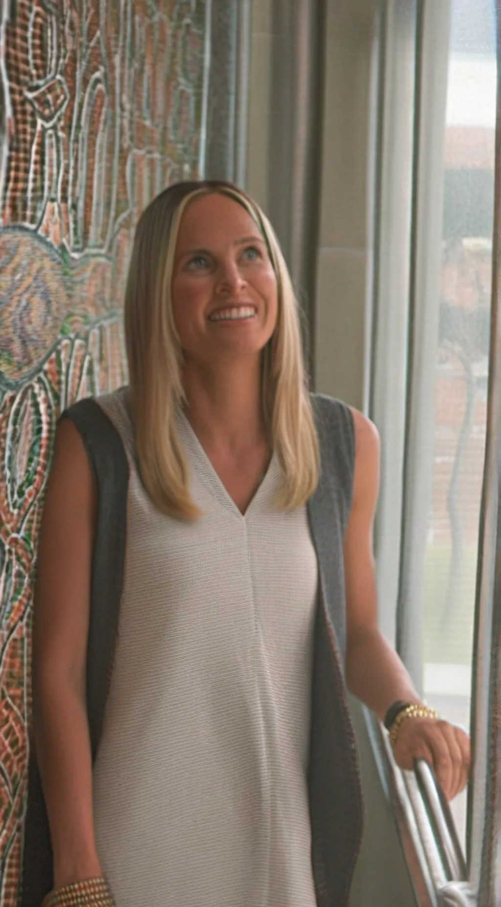 ai character: Susannah fisher  background