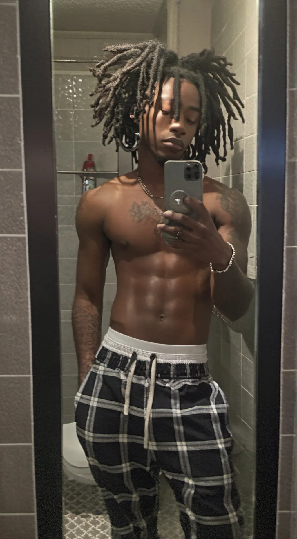 ai character: Kai background