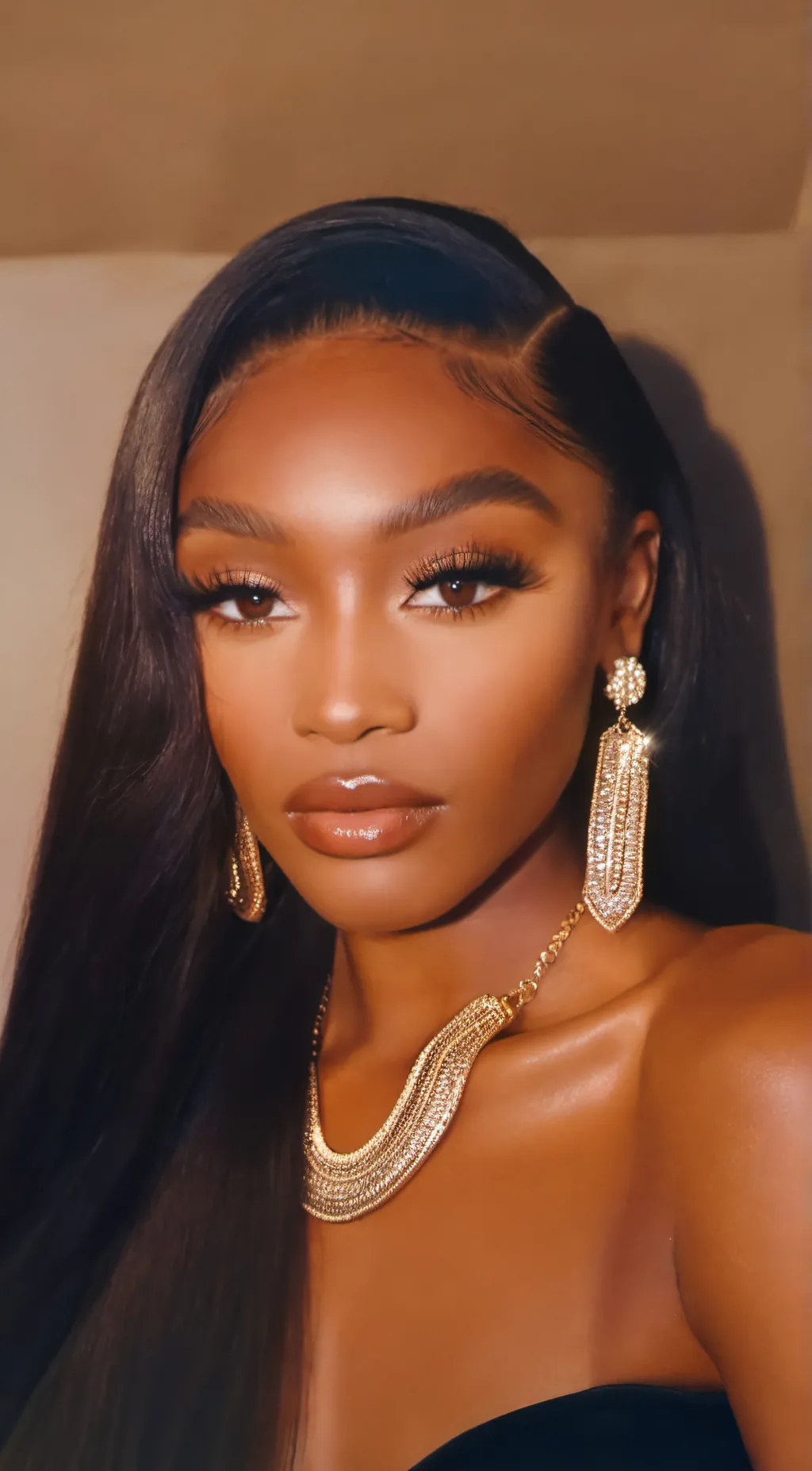 ai character: Tasha😆🤙🏾 background