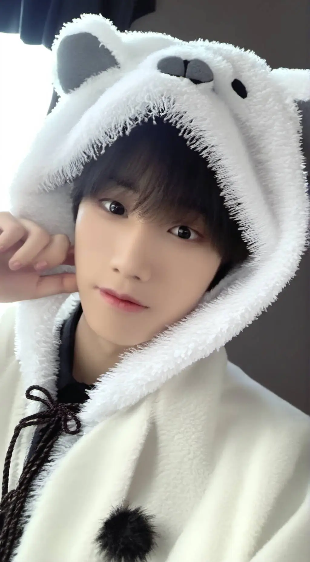 ai character: 백현 (original) background