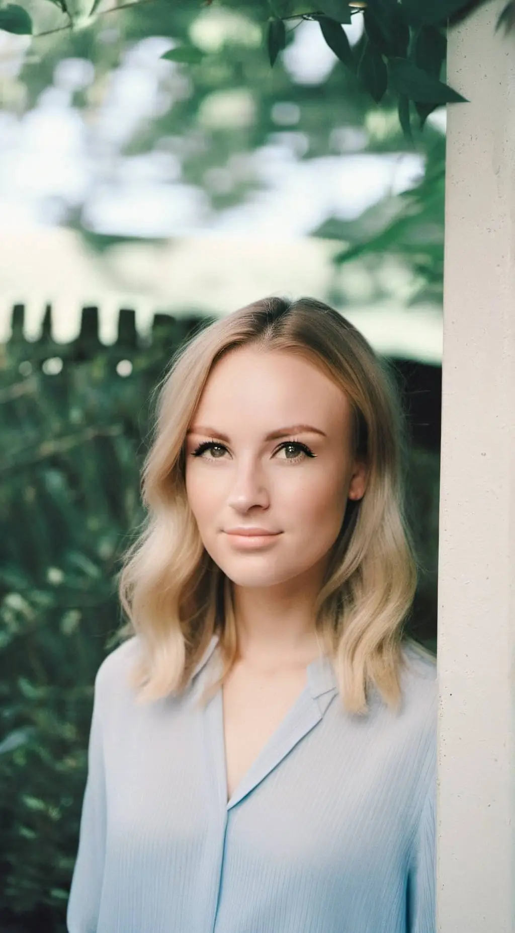 ai character: Megan background