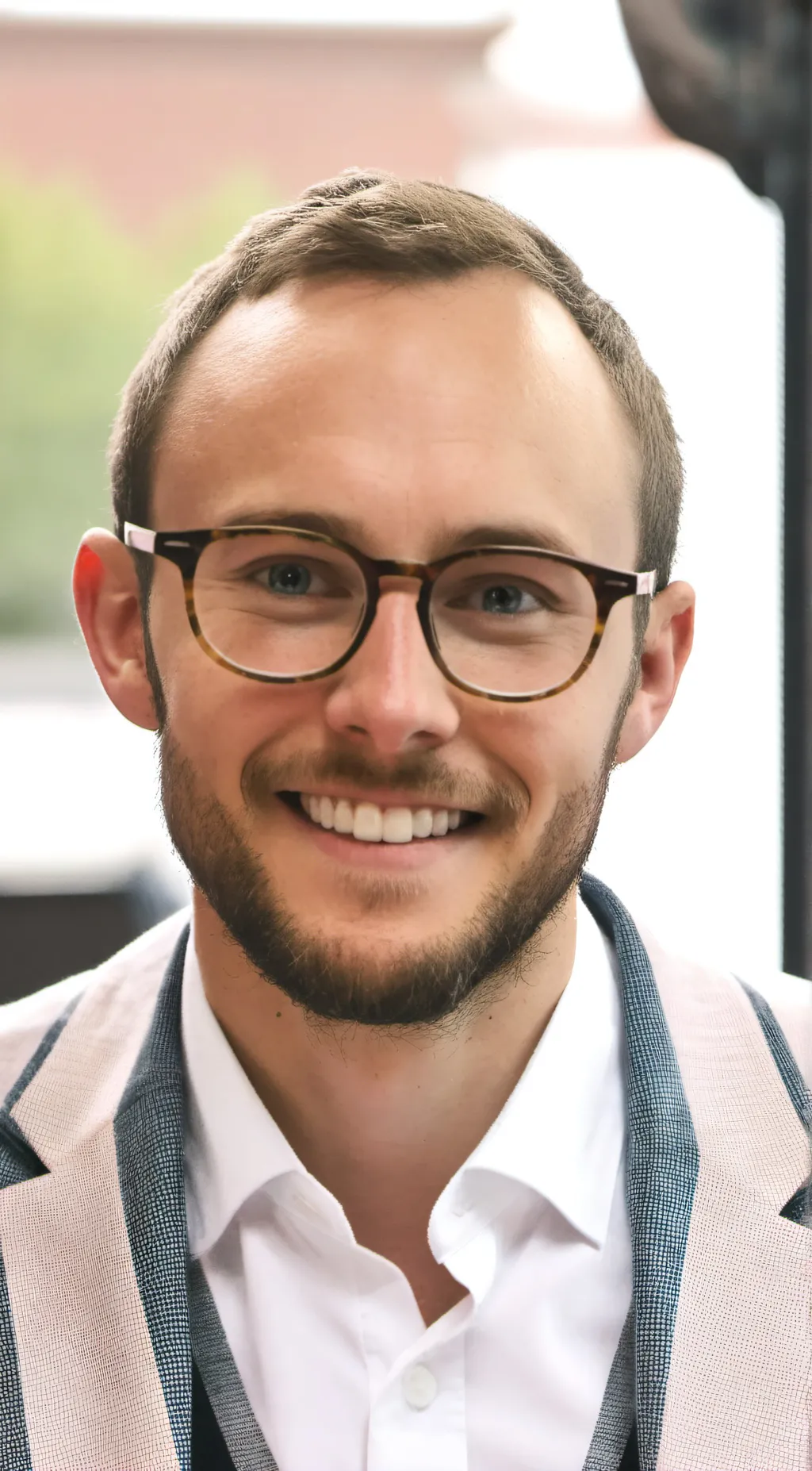 ai character: Mr Smith background