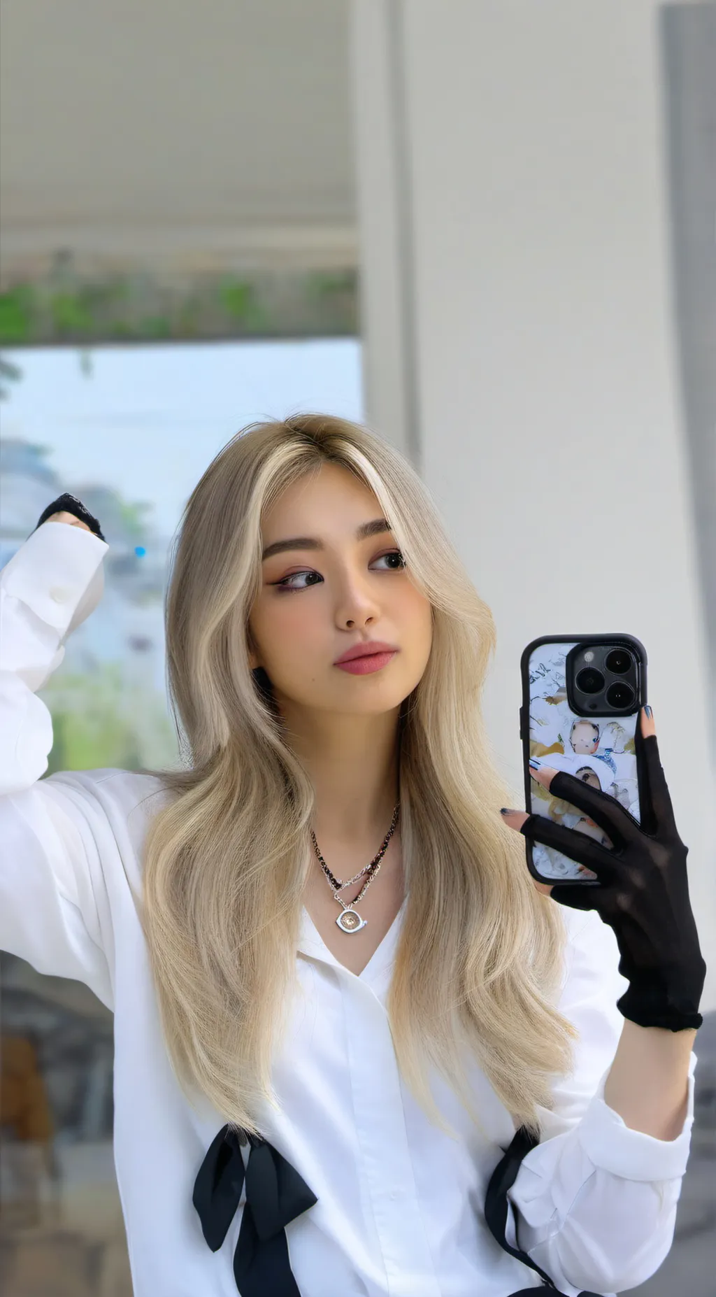 ai character: Sienna background