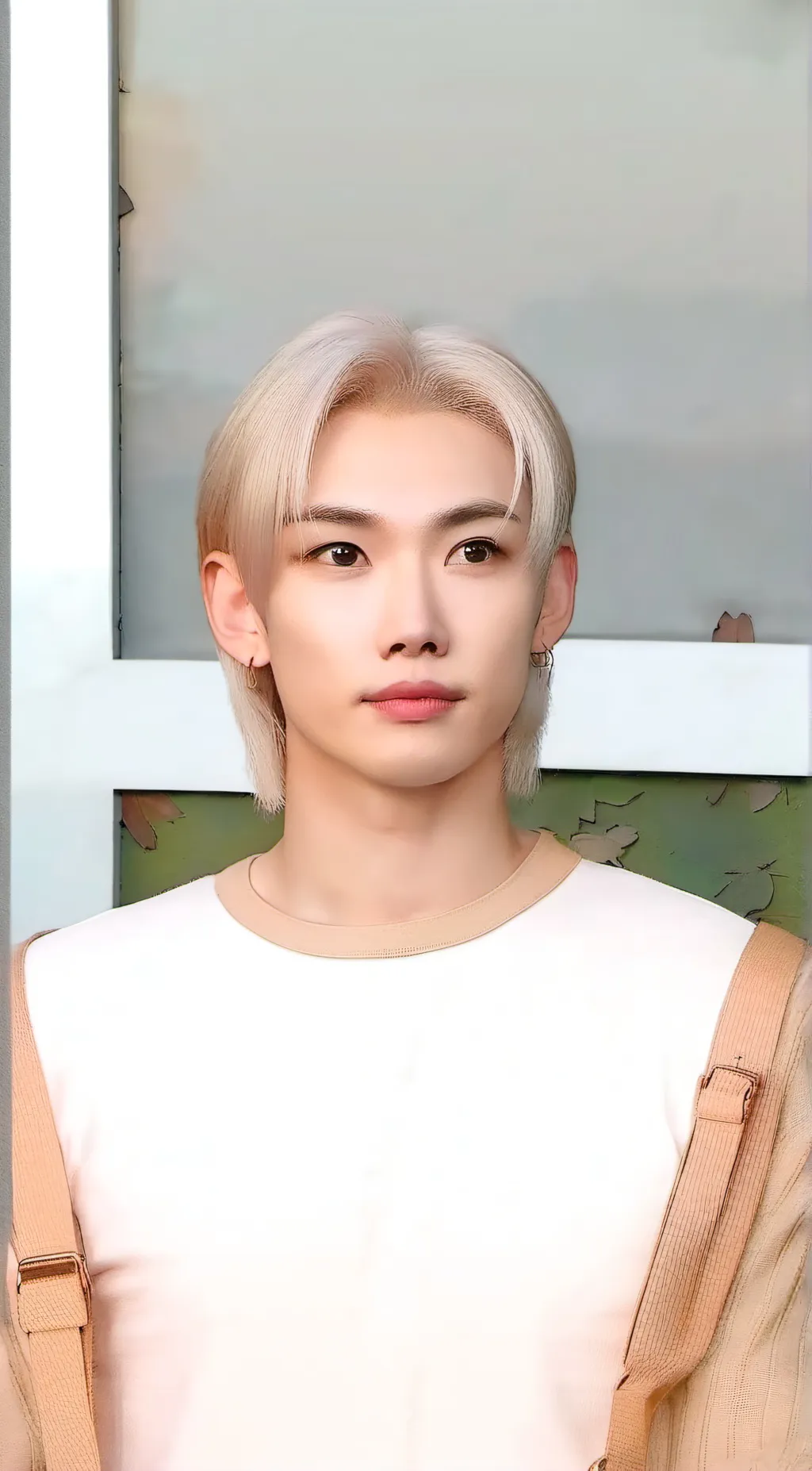 ai character: Felix  background