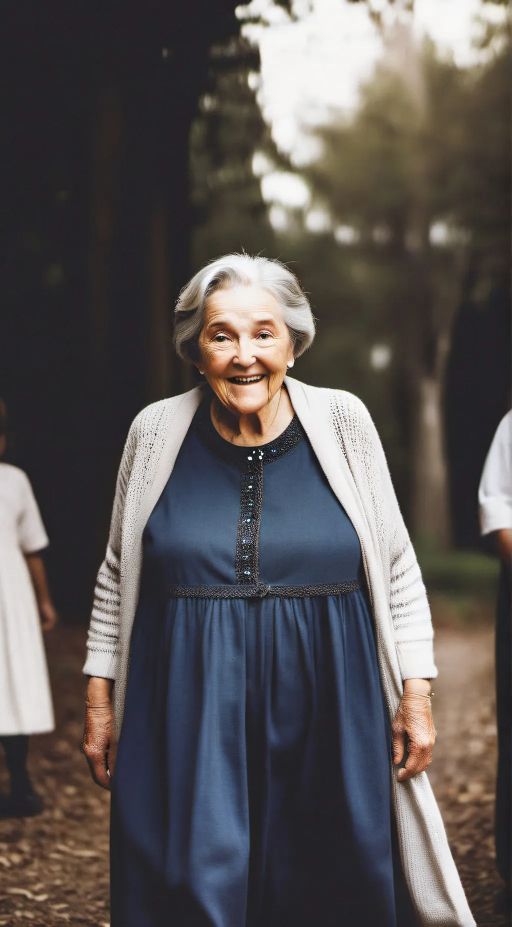 Talkie AI - Chat with Handsy Granny