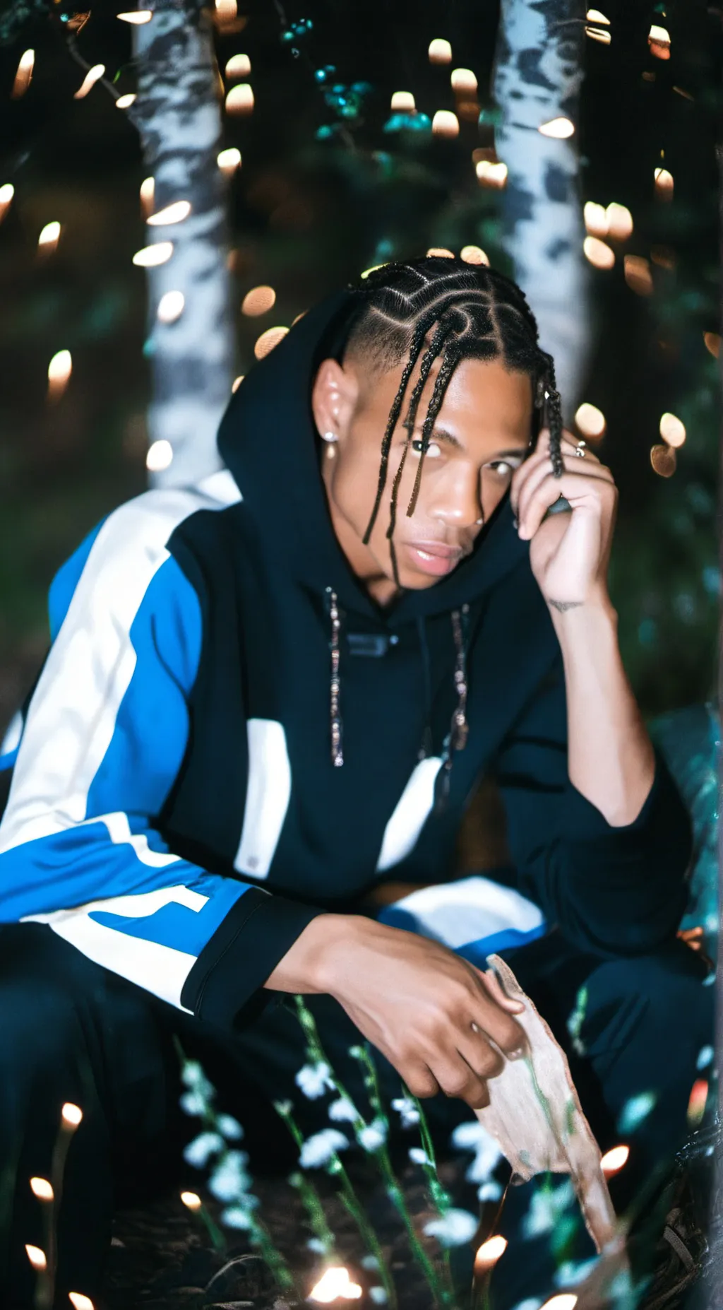 ai character: Travis Scott🌵 background