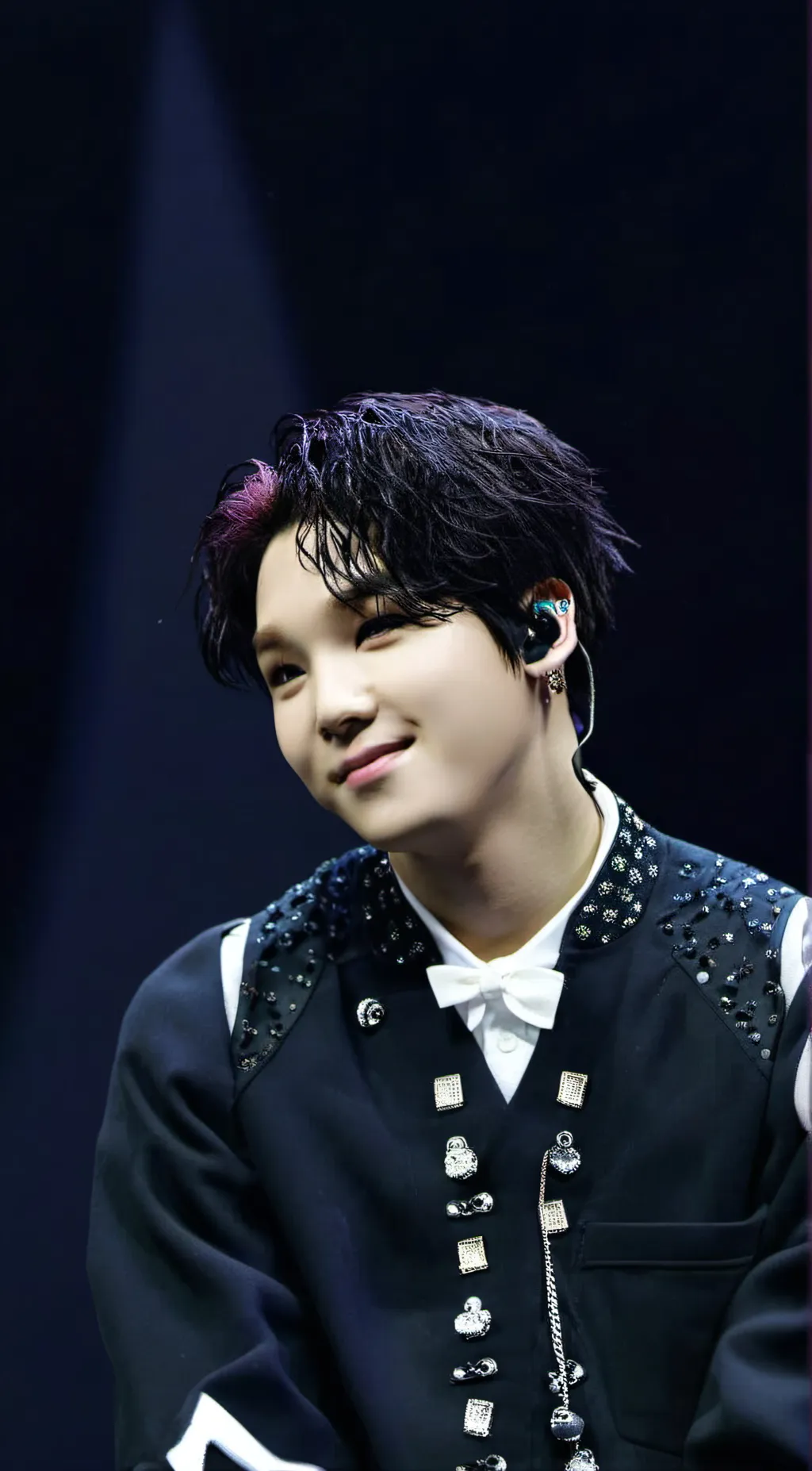 ai character: Suga background