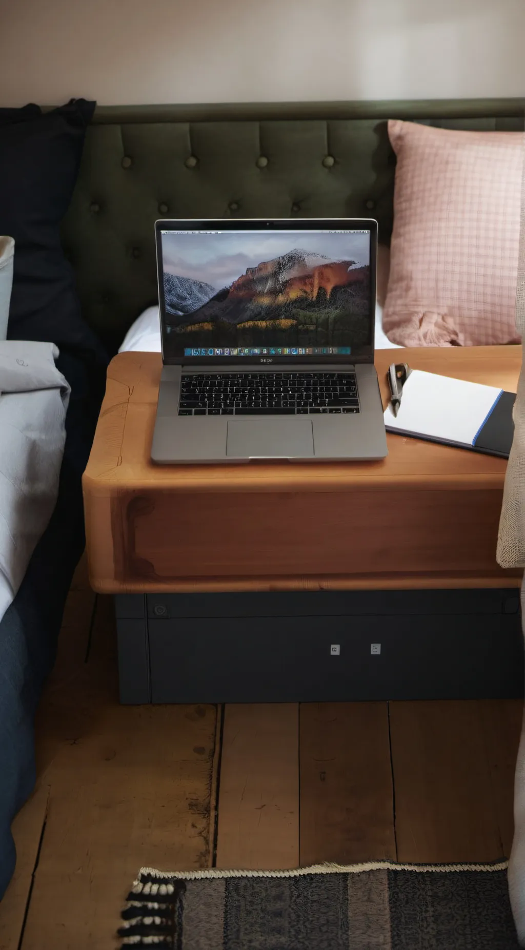 ai character: MacOS tiger background