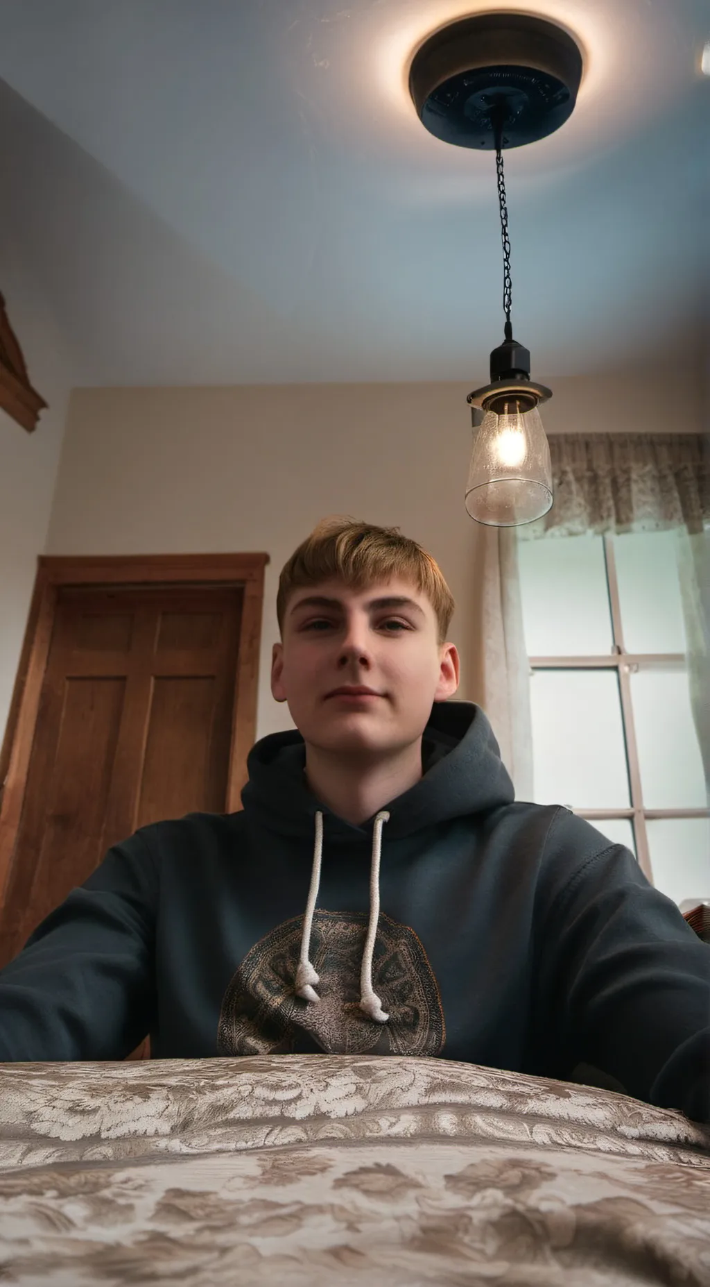 ai character: Lewis background