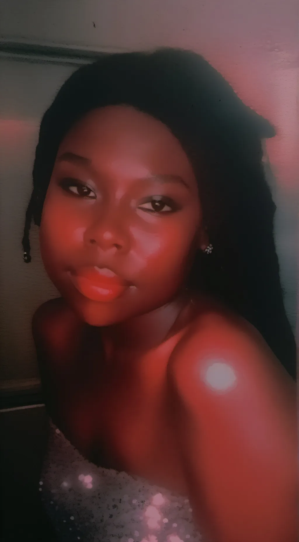 ai character: Aaliyah background