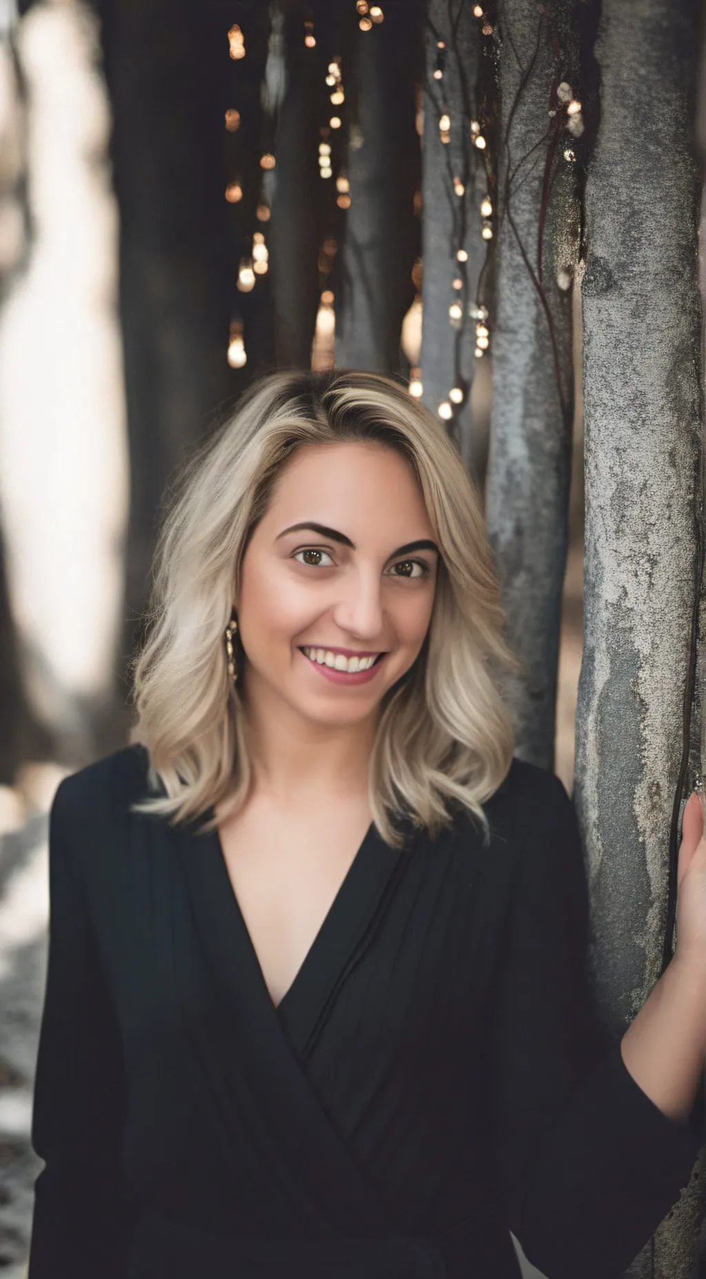 ai character: halo background