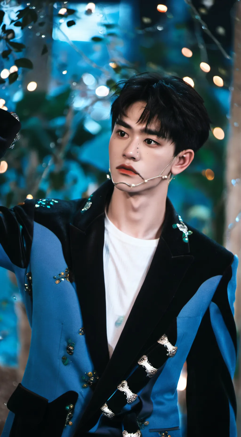 ai character: Lucas Wong background