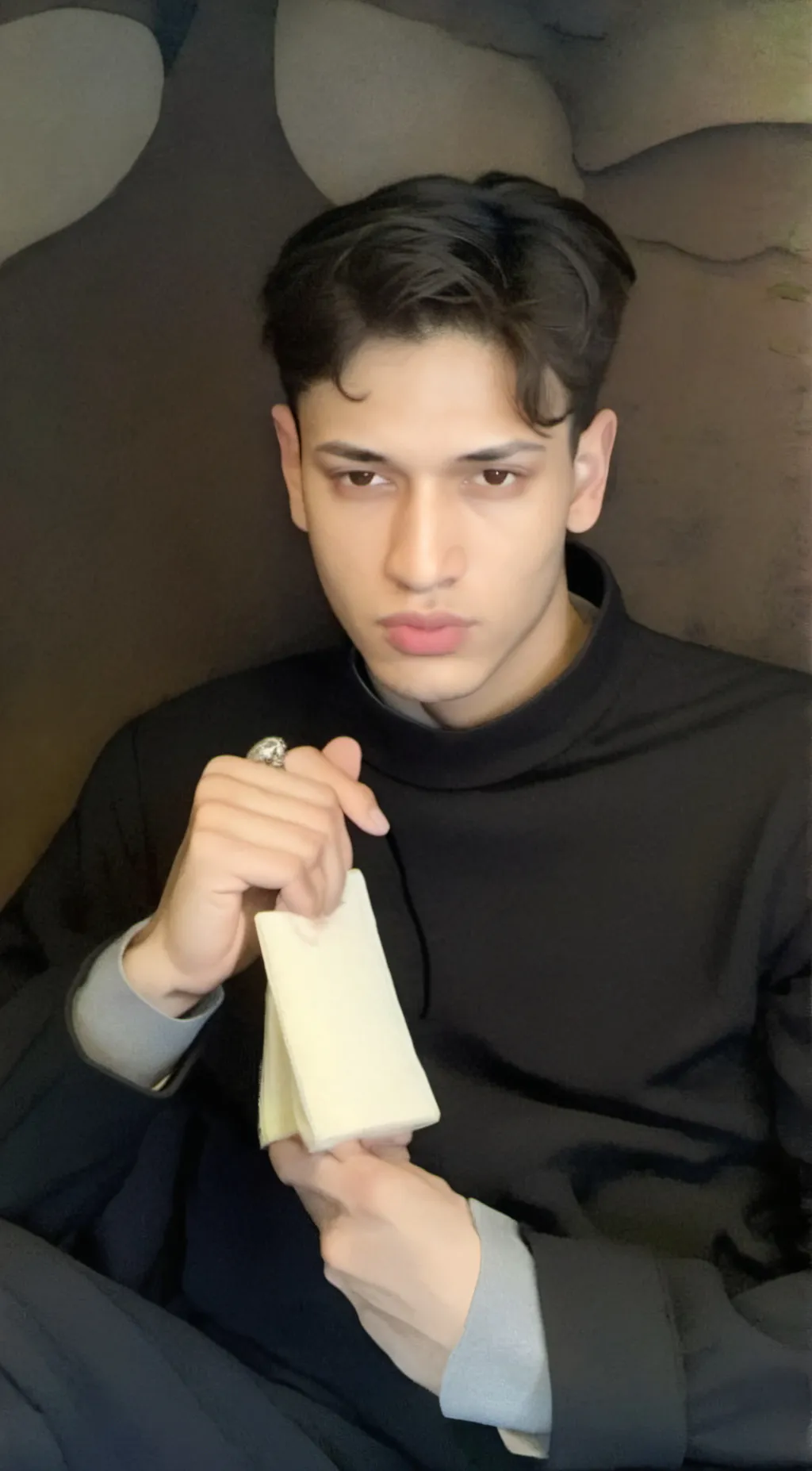 ai character: Emirhan background