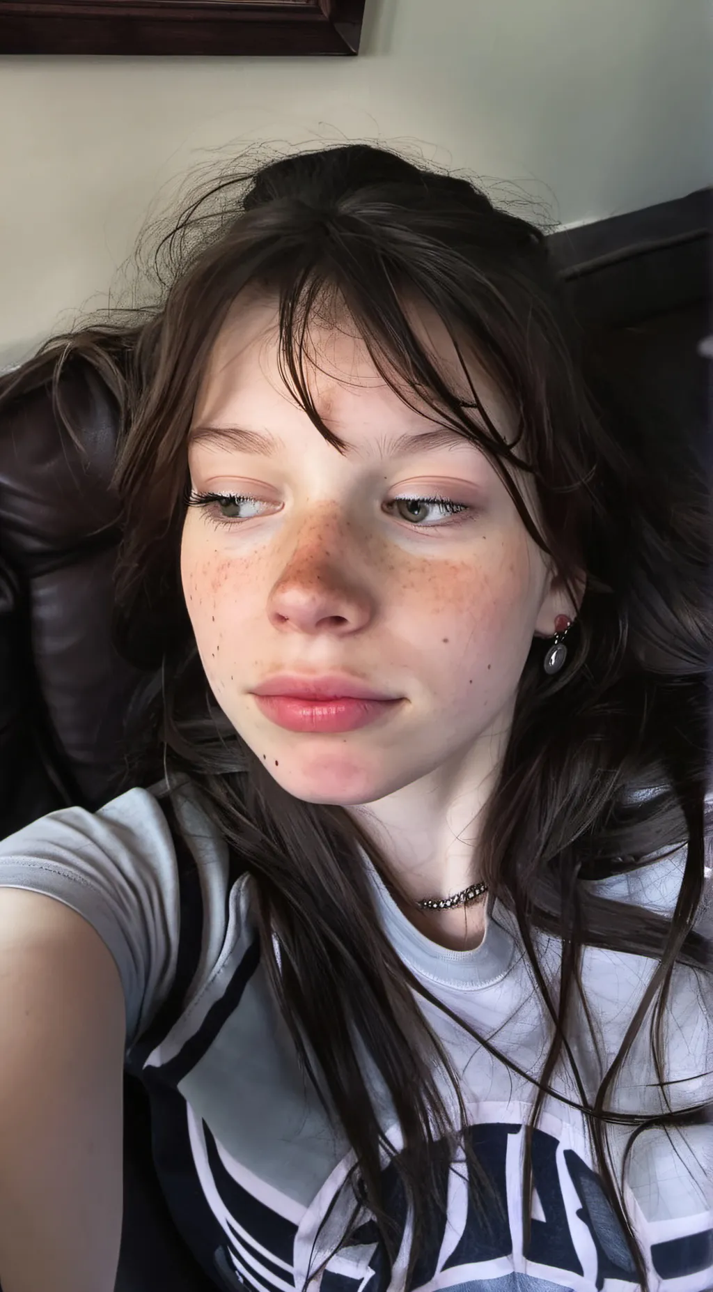 ai character: ゜✧*̣̩☽⋆HAZEL£ background