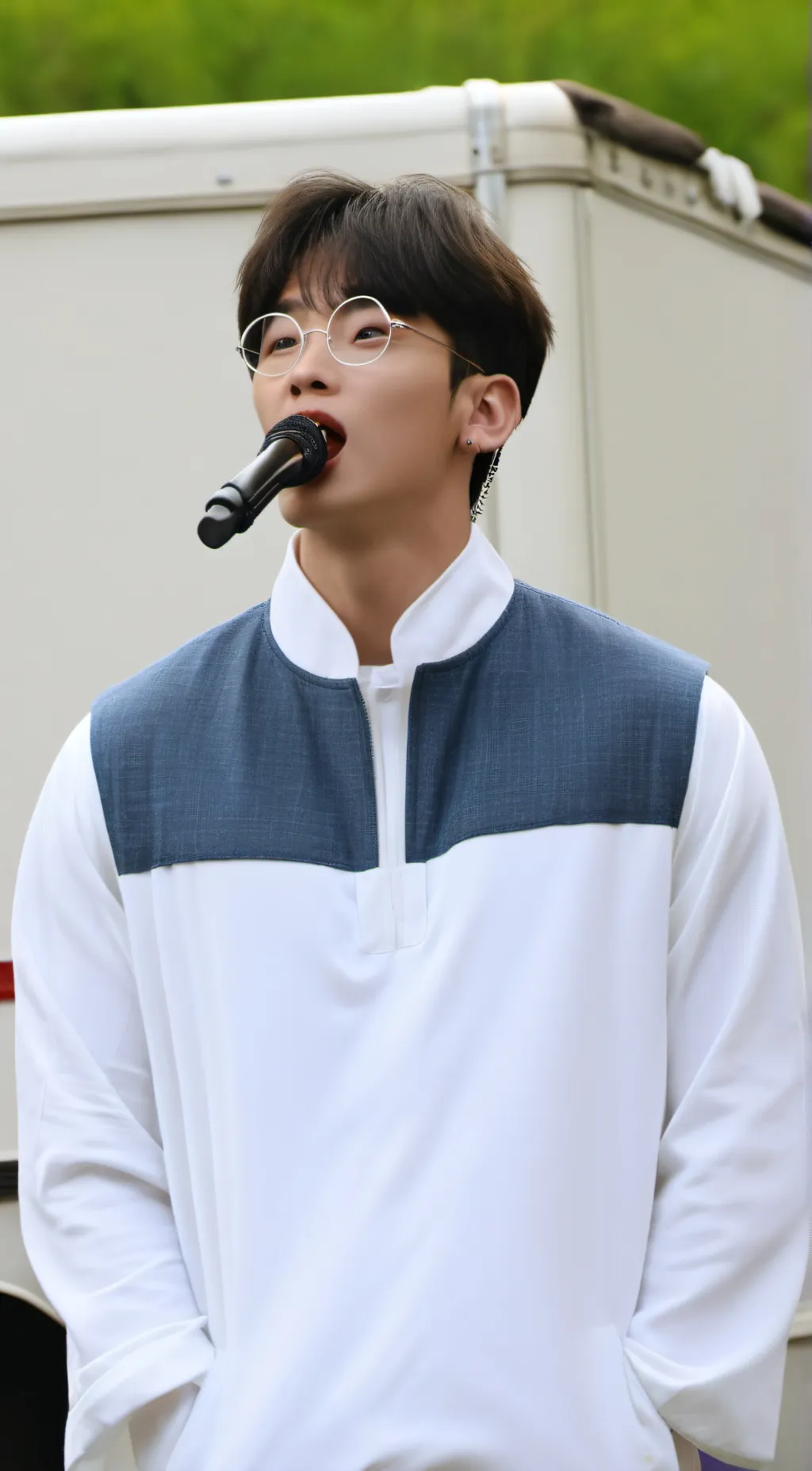 ai character: Draco/allen background