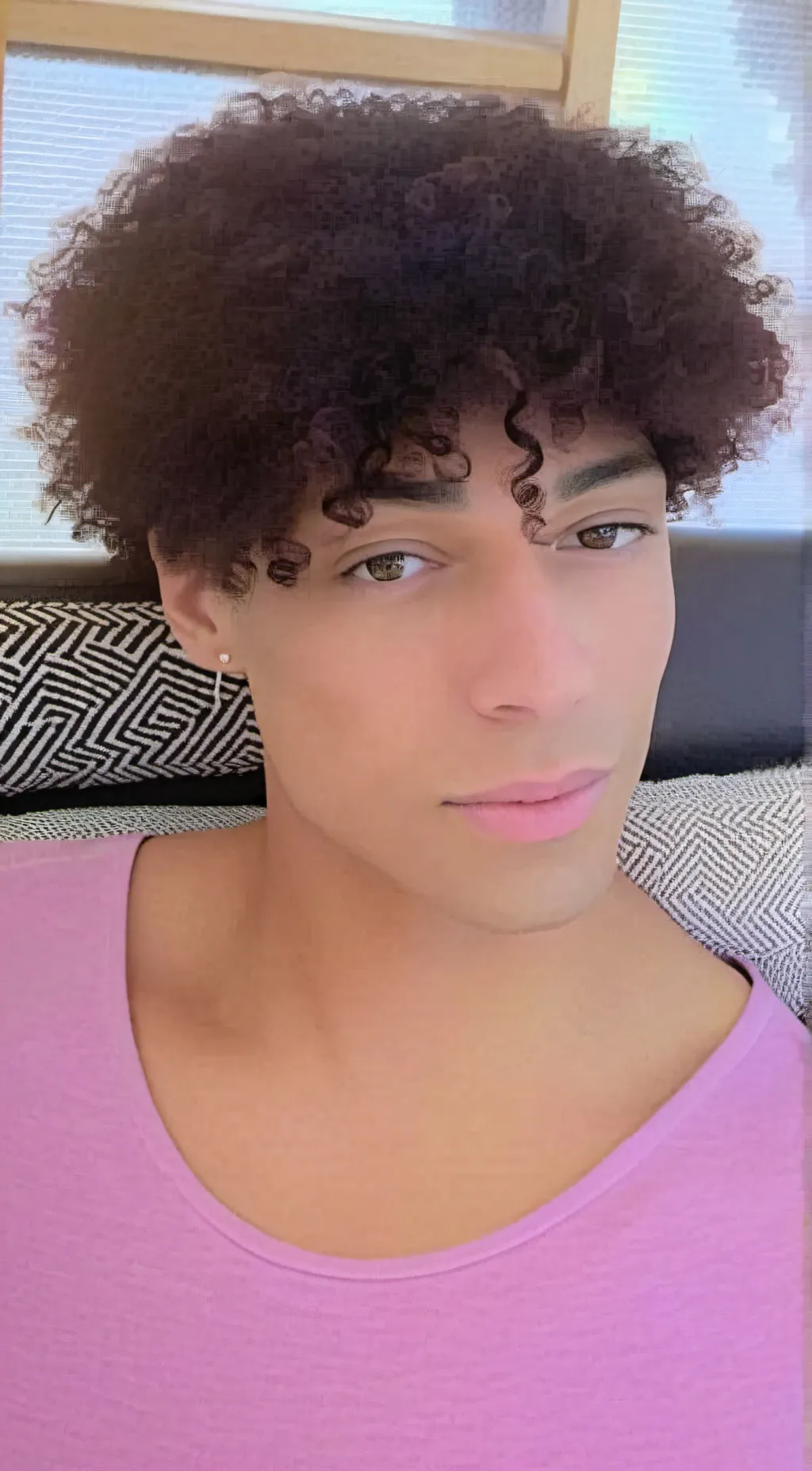 Talkie AI - Chat with Larray