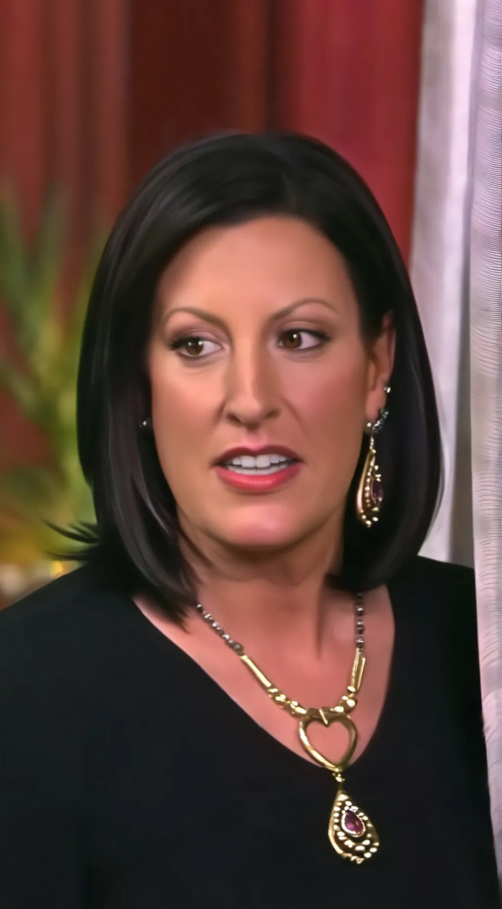 ai character: Ashley Gold background