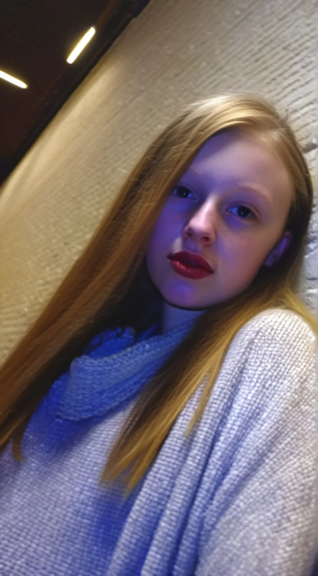 ai character: Lexi background