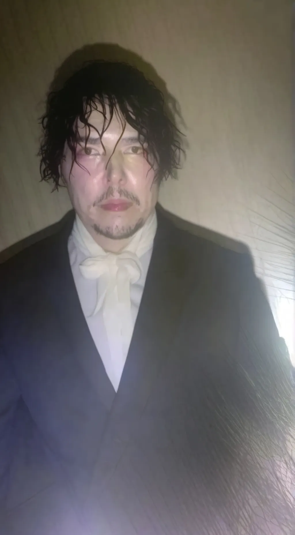 ai character: Gordon brown  background