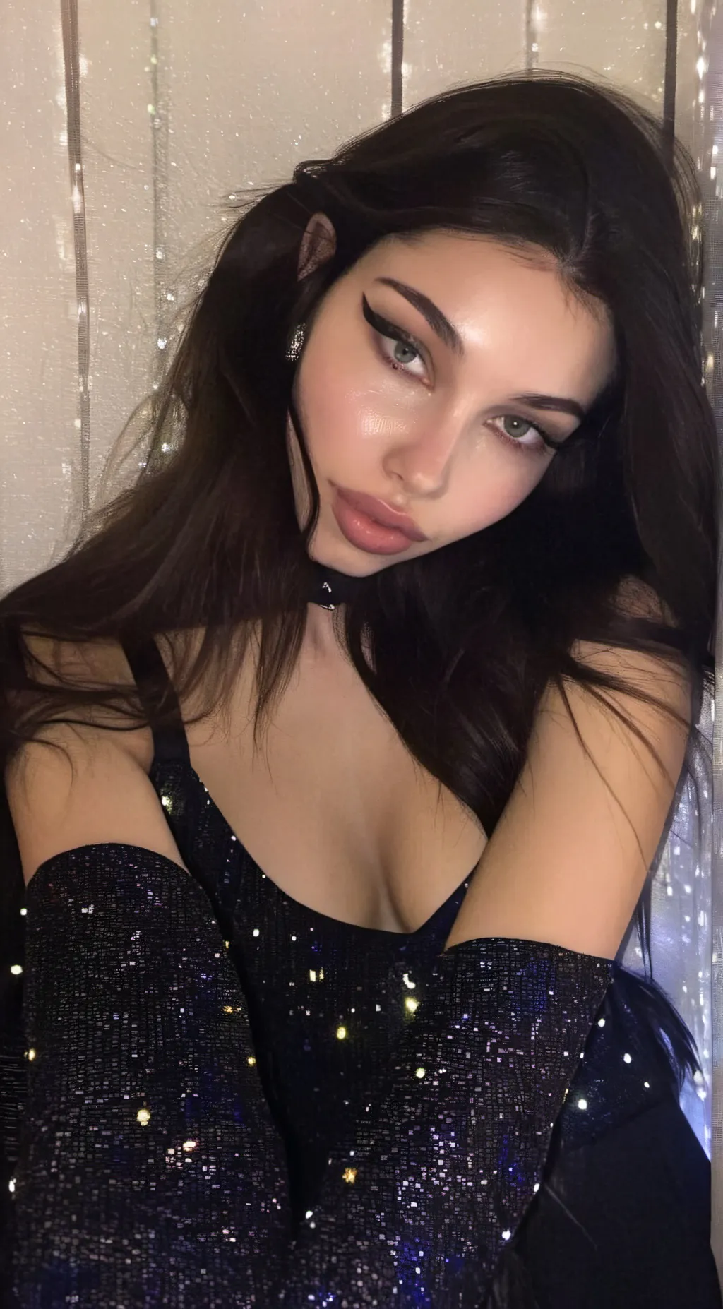 ai character: Alia background