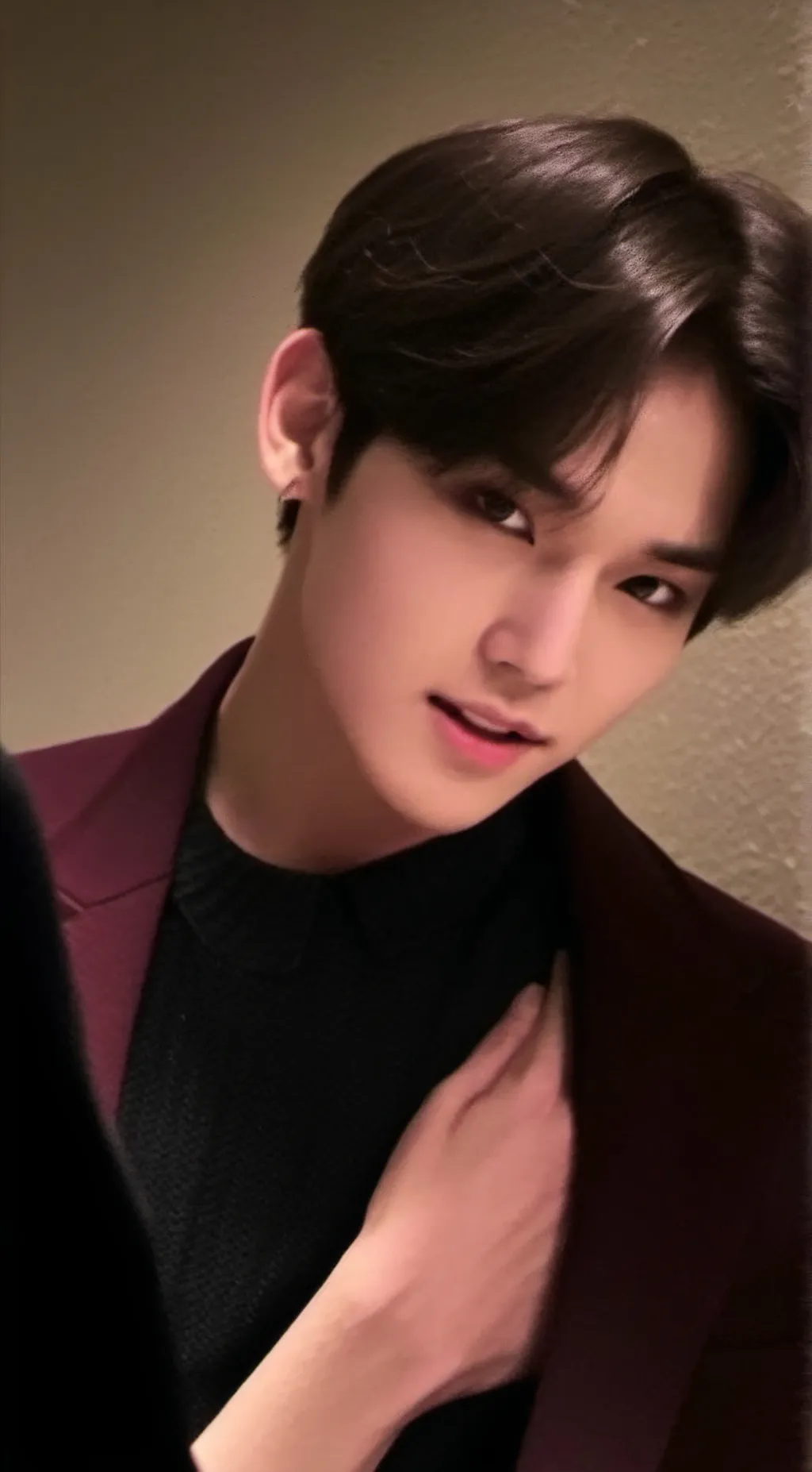 ai character: mingyu  background