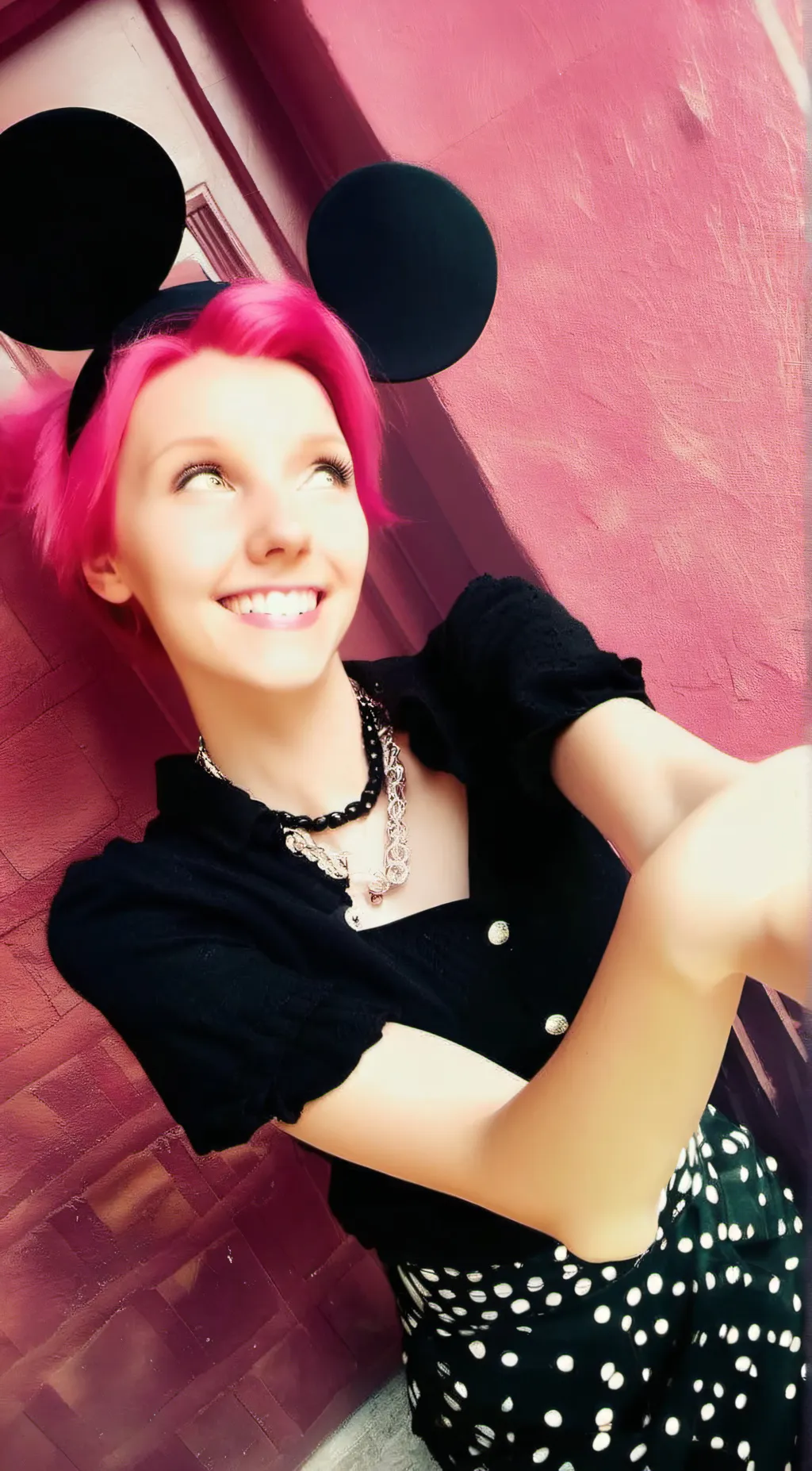 ai character: Kaylee  background