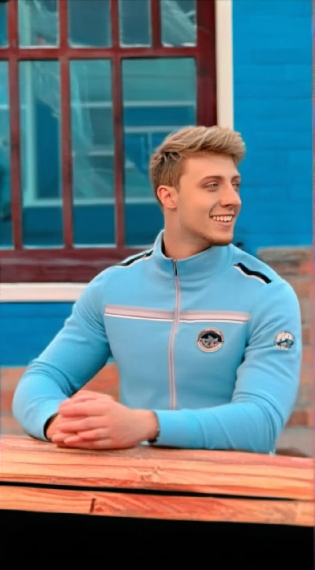 ai character: Wroetoshaw  background