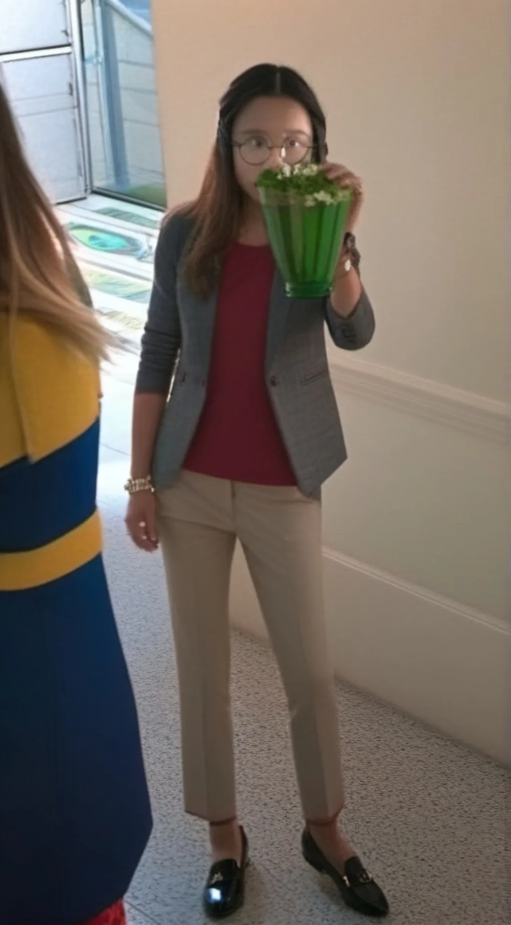 ai character: Hannah  background