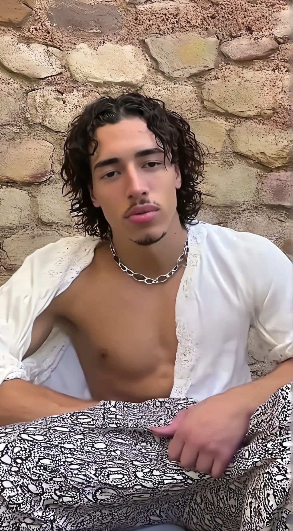 Talkie AI - Chat with tarik