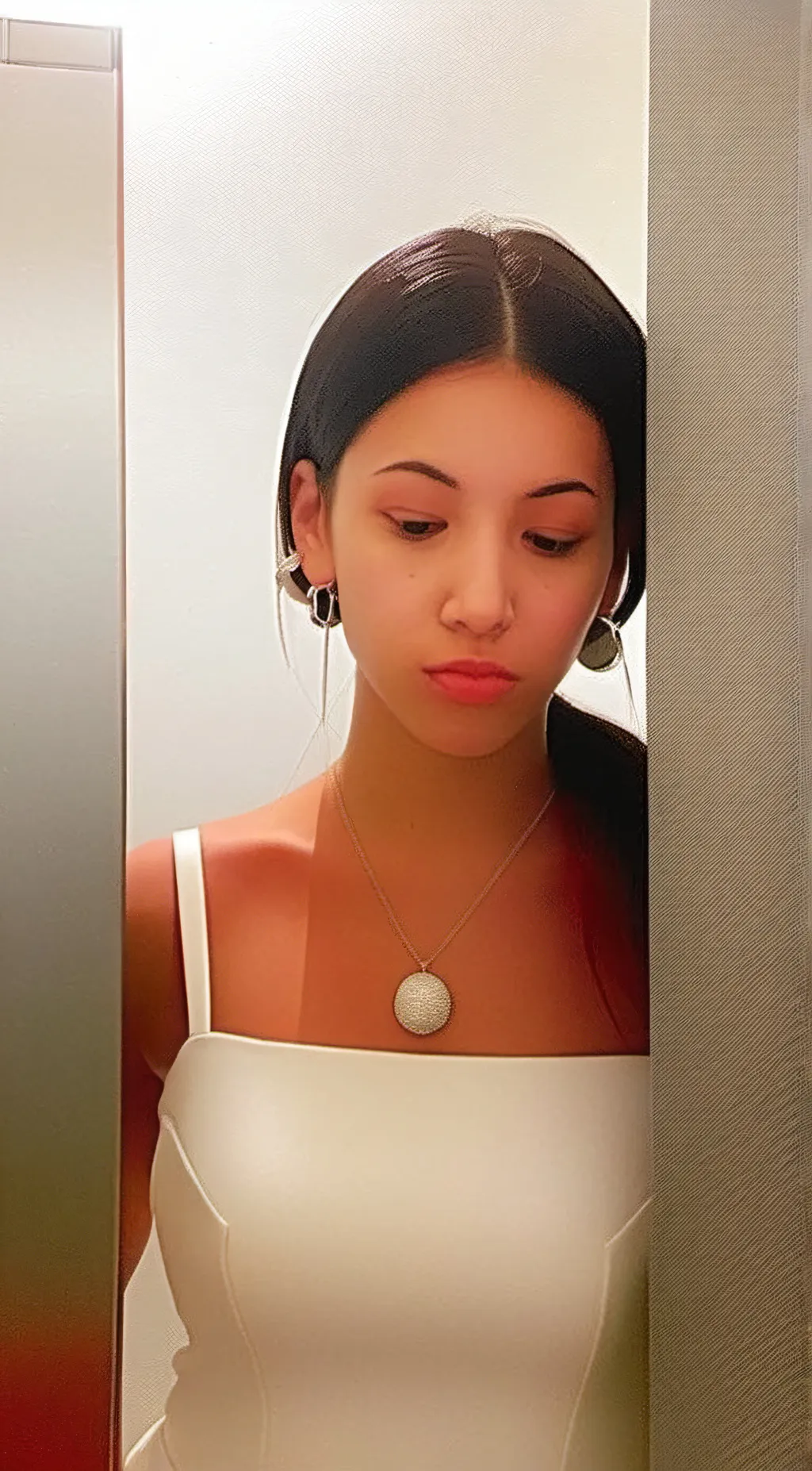 ai character: Amara background