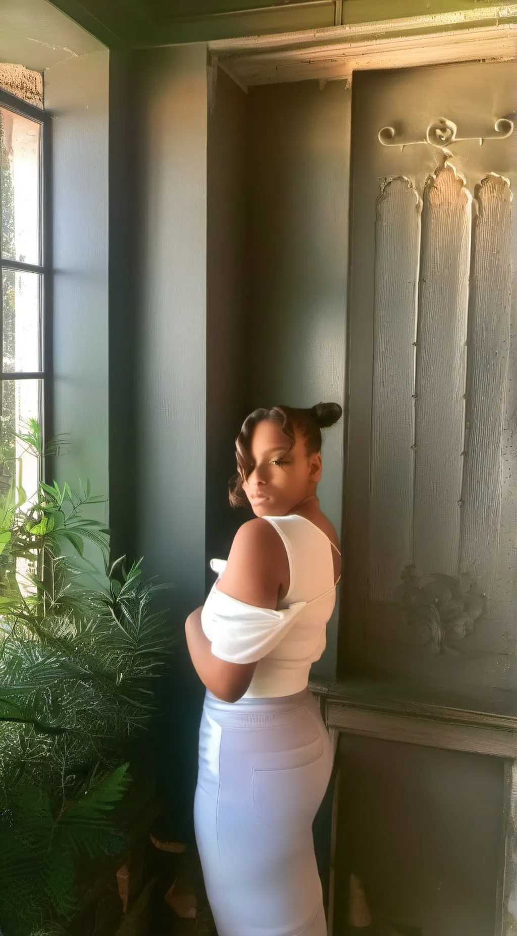 ai character: Alonni background