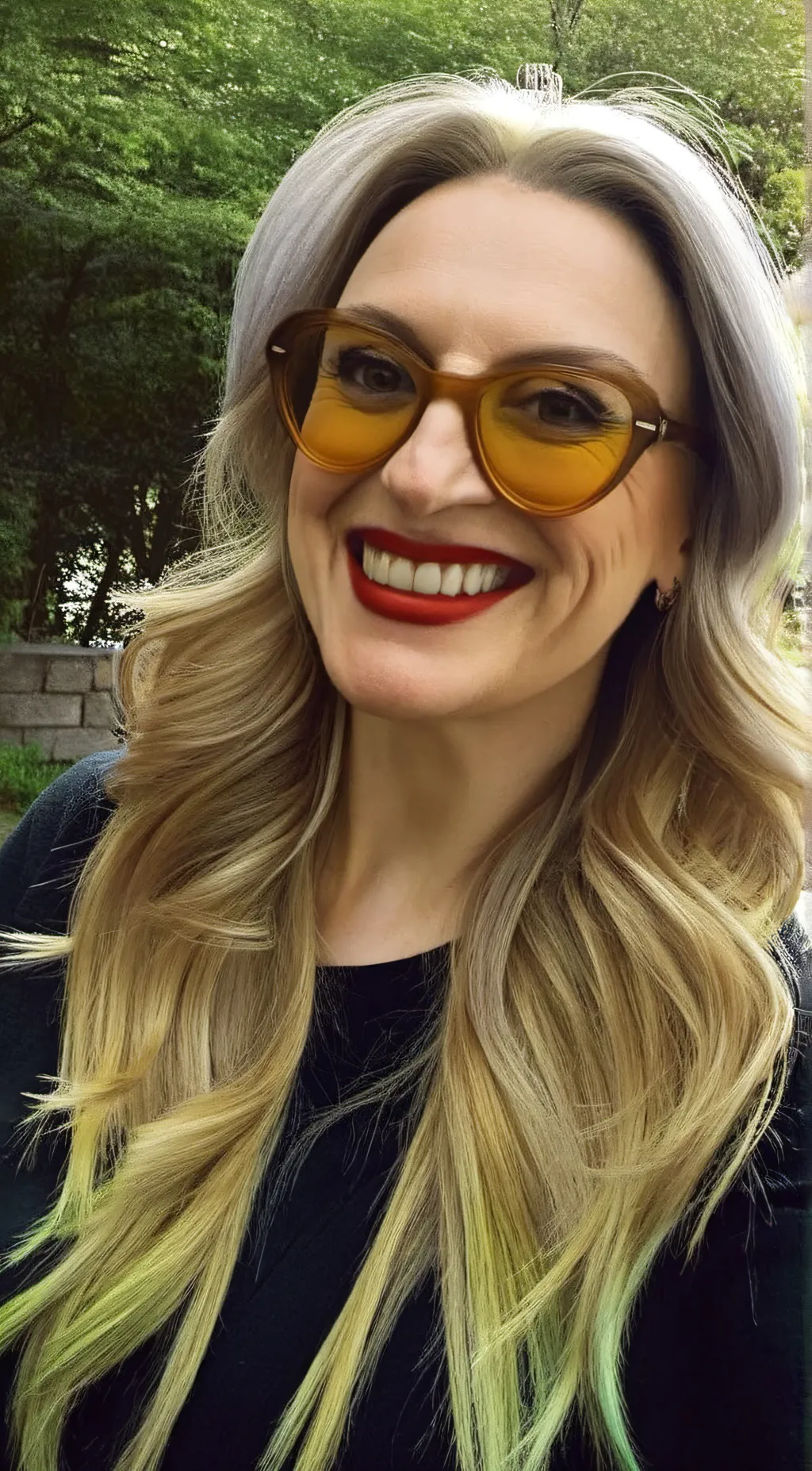 Talkie AI - Chat with Lana