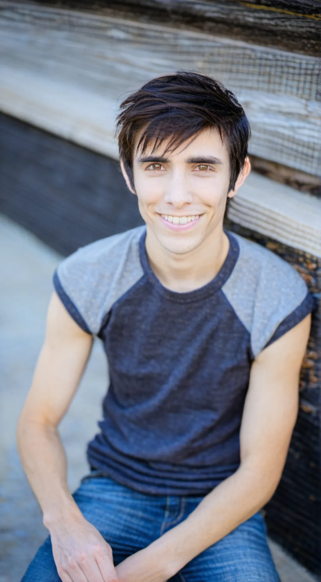 ai character: Chris Villain background