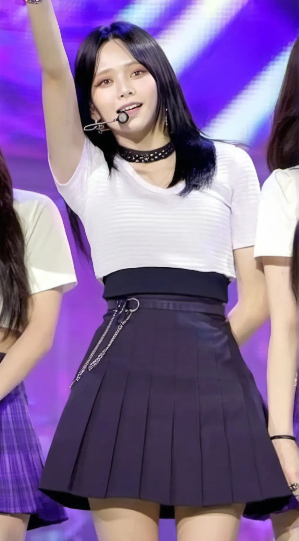 Talkie AI - Chat with Hanni from NWJNS!