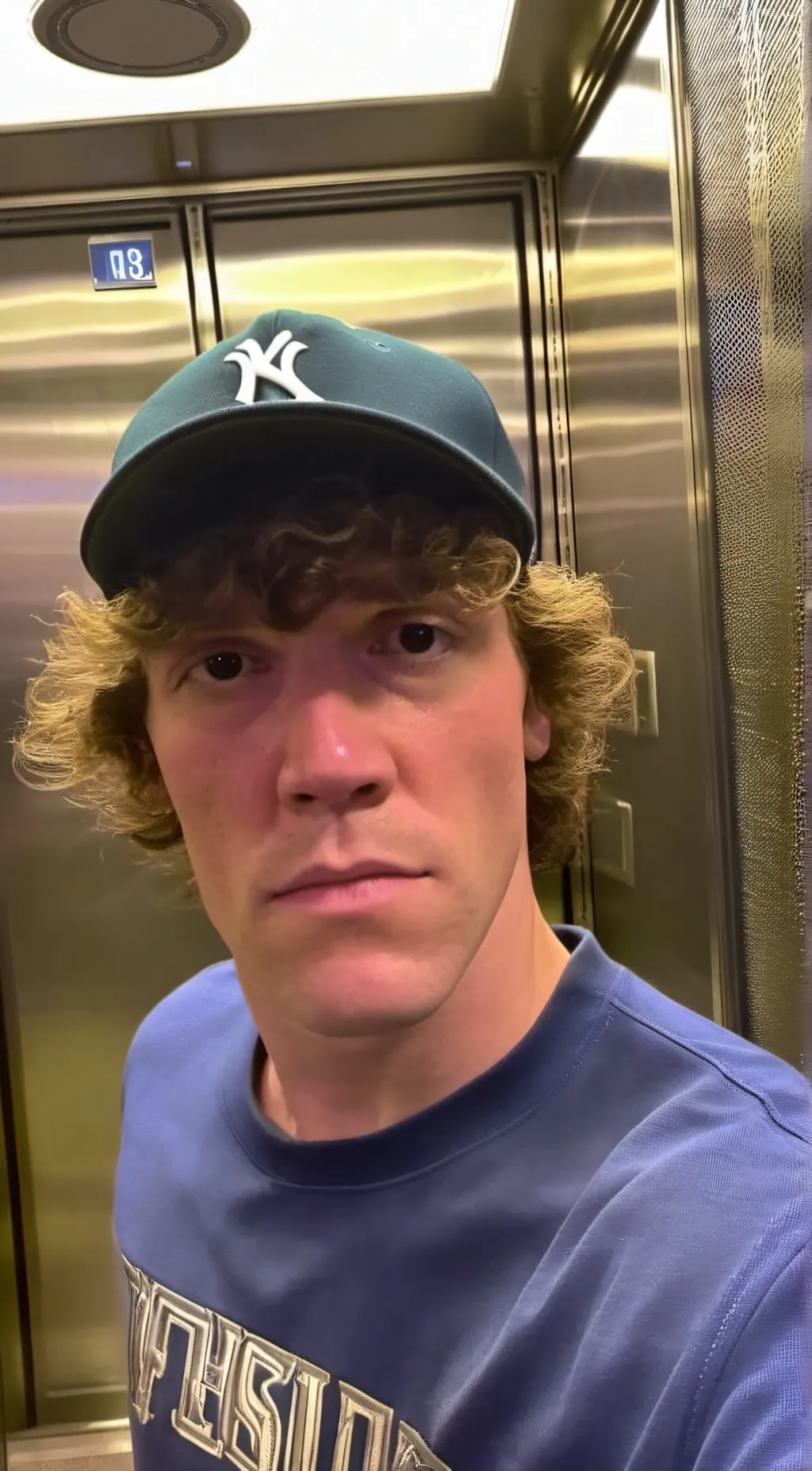 ai character: sam sulek background