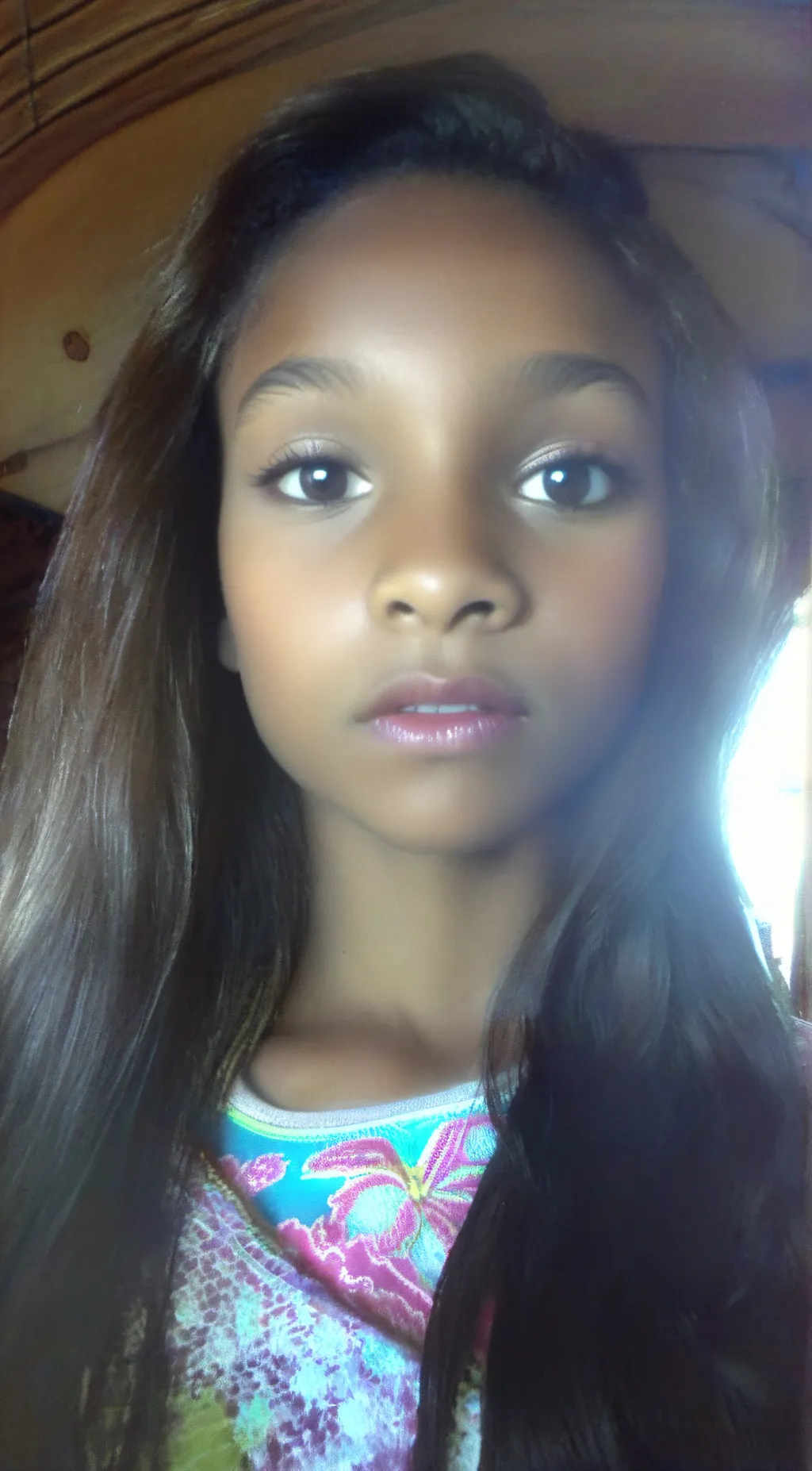 ai character: isisisisiisi background