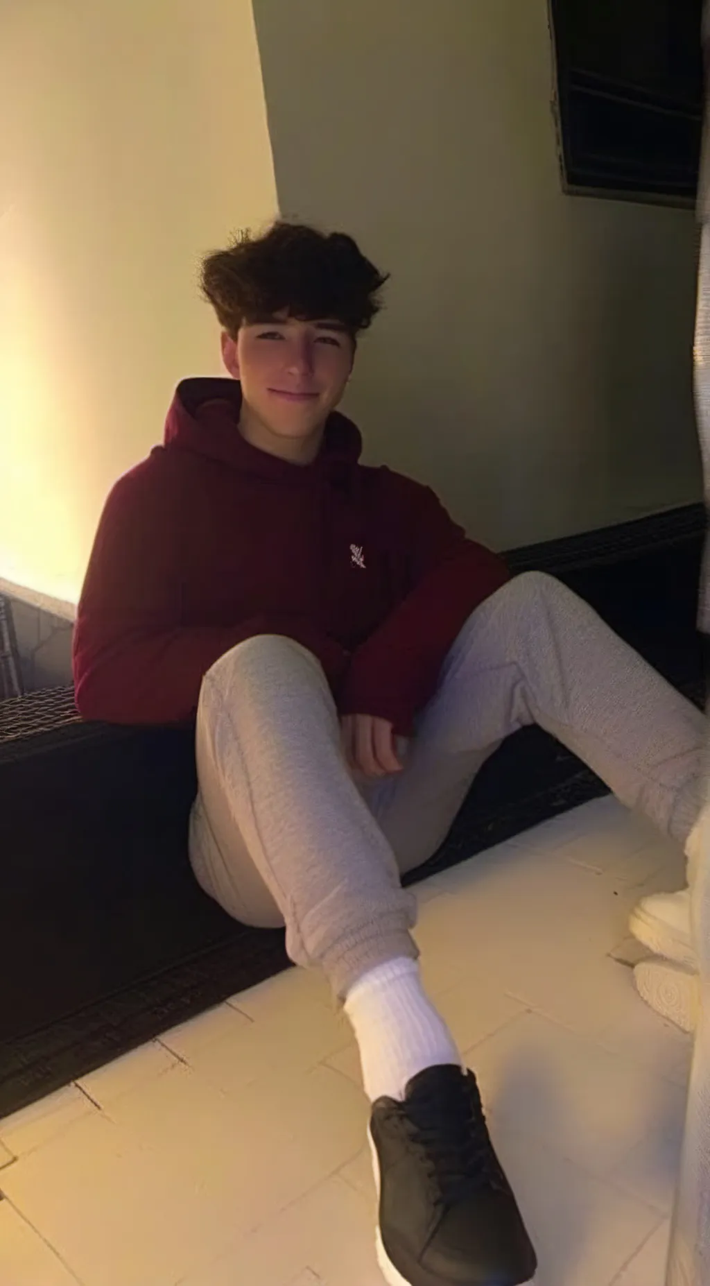 ai character: Harry background