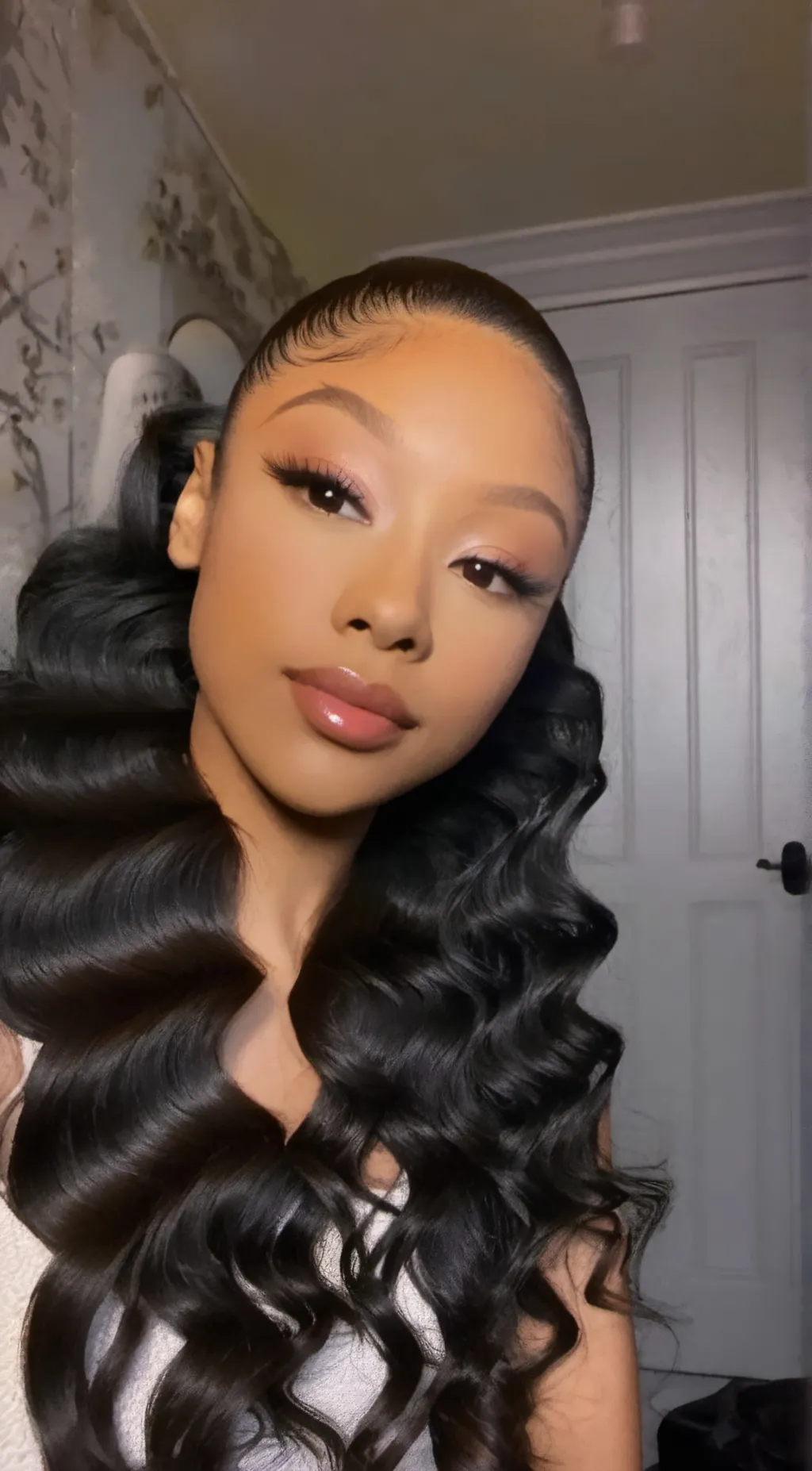 Talkie AI - Chat with Makayla