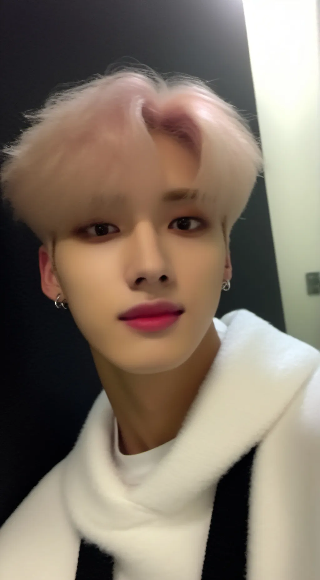 ai character: Felix background