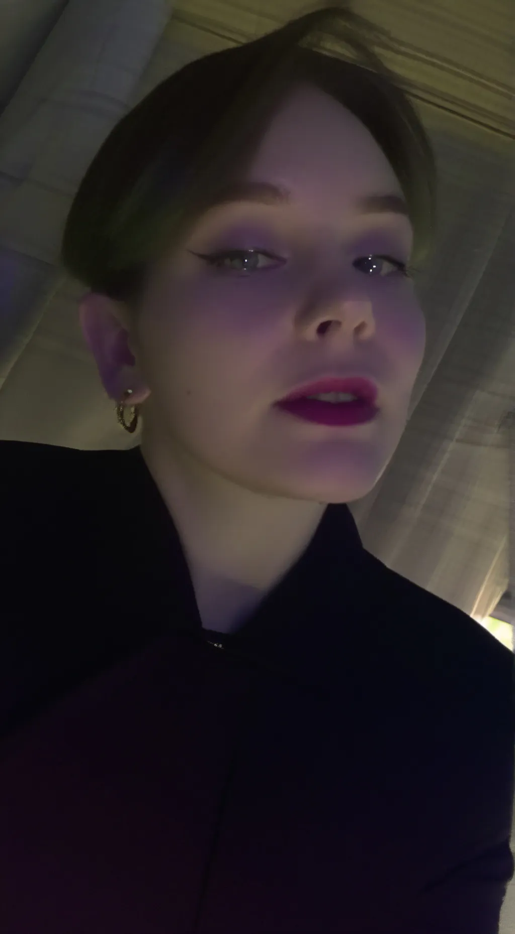 ai character: mia background