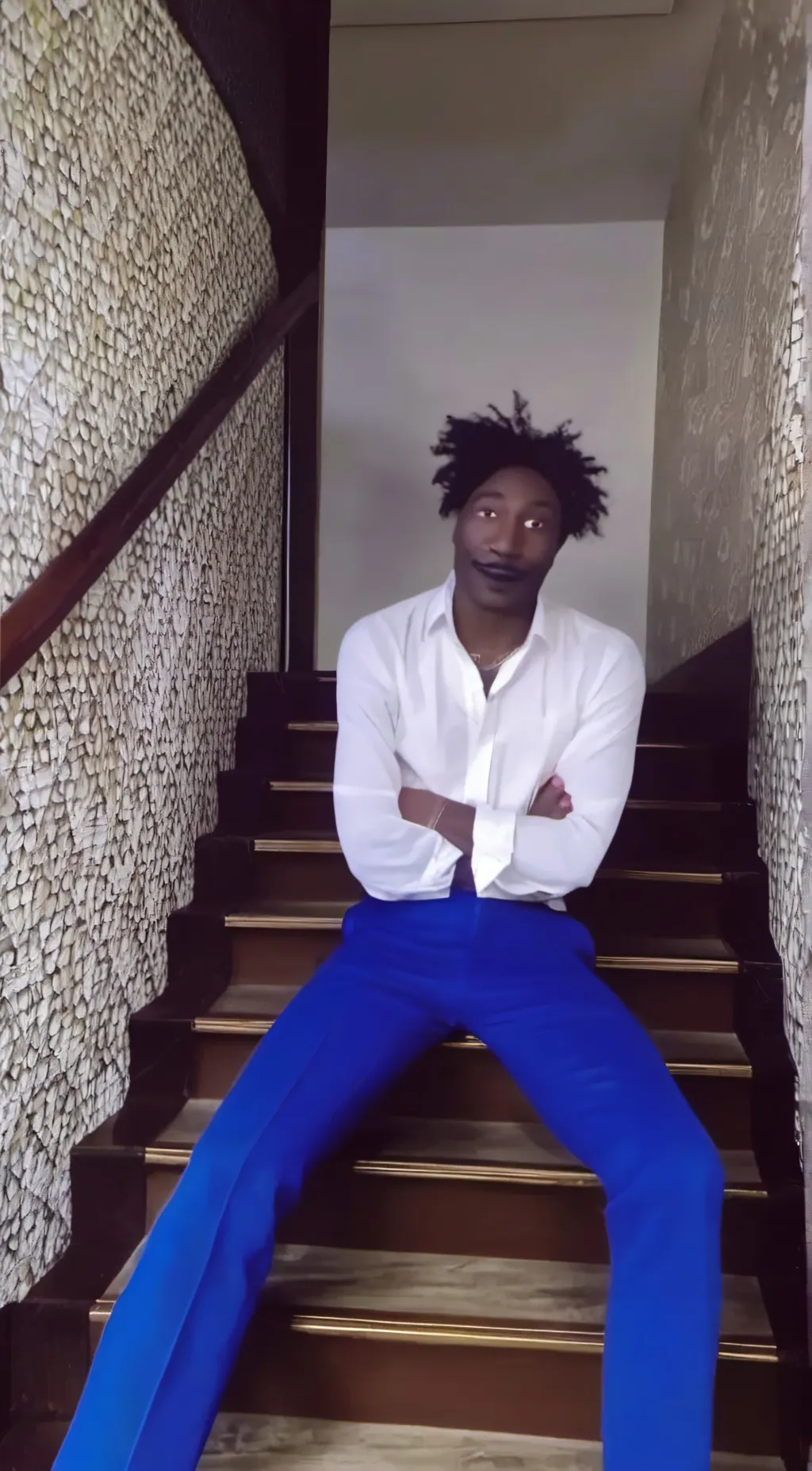 ai character: Quandale Dingle background