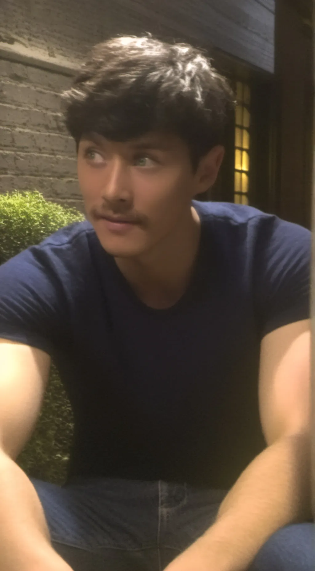 Talkie AI - Chat with Giovani