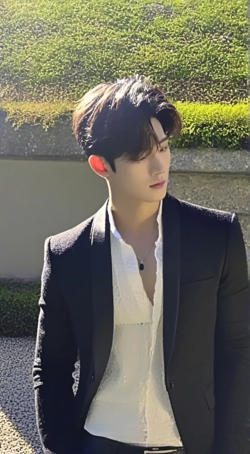 ai character: Emery background