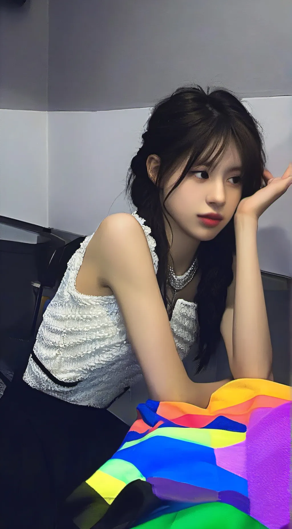 ai character: usxr_sandy background