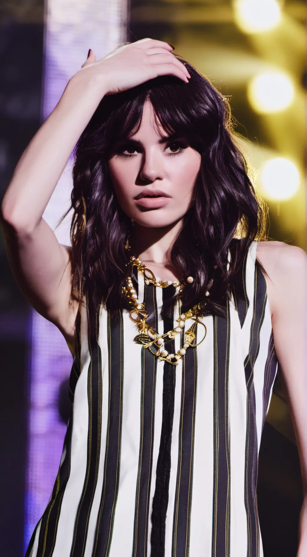 Talkie AI - Chat with Alanis