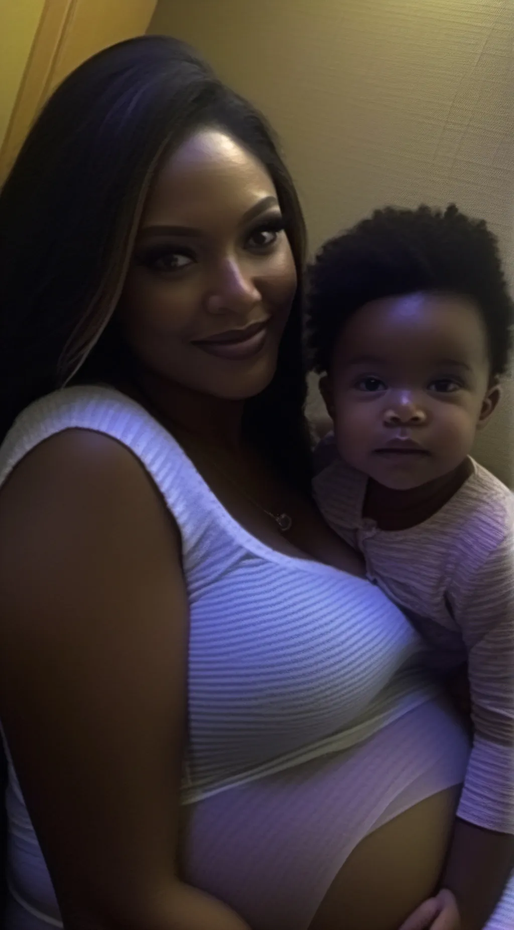 ai character: Jayla Ant Busy background