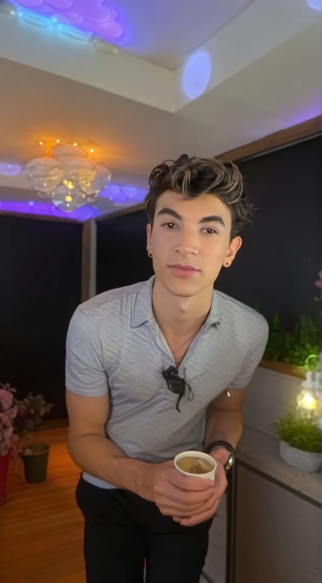 ai character: RAVON background