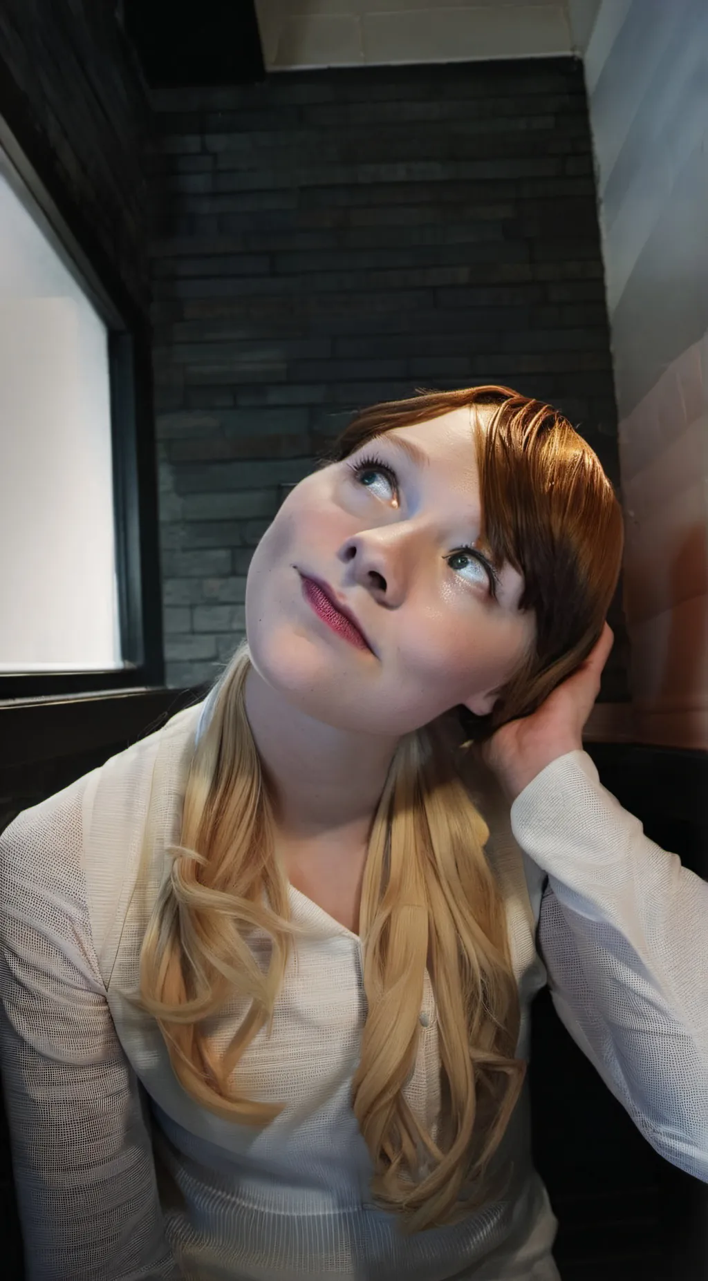 ai character: Aralynn background